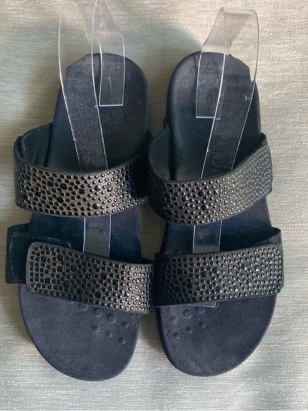 VIONIC Sz 8 Rest Samoa Studded Velcro Closure Adjustable Orthotic Insole Sandals - Picture 3 of 13